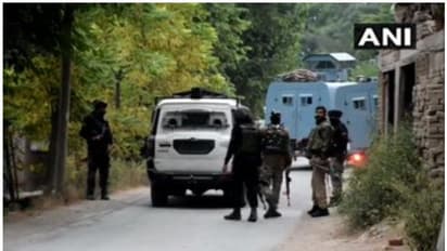 പുൽവാമയിൽ ഏറ്റുമുട്ടൽ; സുരക്ഷാ സേന രണ്ട് ഭീകരരെ വധിച്ചു