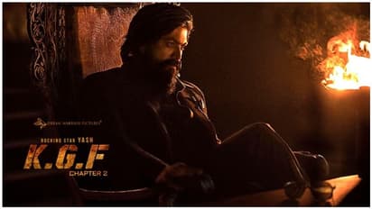 KGF சேப்டர் 2 படத்தின் தமிழ்நாடு வெளியீடு உரிமையை கைப்பற்றிய பிரபல நிறுவனம்! புதிய போஸ்டருடன் வெளியான தகவல்!