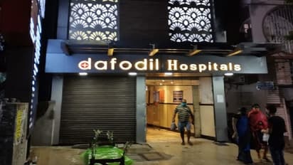 জীবন্ত রোগীর ডেথ সার্টিফিকেট ইস্যু করে সৎকারের ব্যবস্থা, চরম গাফিলতি হাসপাতালের