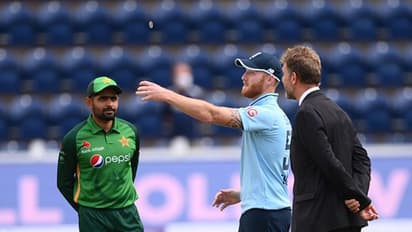 ১৭ বছরের অপেক্ষার অবসান, টি২০ বিশ্বকাপের আগে পাকিস্তান সফরে যাচ্ছে ইংল্যান্ড