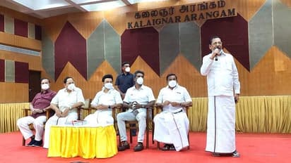 அதிமுக கோட்டையில் வேட்டை... மநீம-விலிருந்து விலகிய முக்கிய பிரமுகரை தட்டித்தூக்கிய ஸ்டாலின்...!