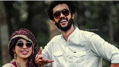 'സ്മൈൽ പ്ലീസ് '; പ്രിയതമയ്‌ക്കൊപ്പമുള്ള ആദ്യ ചിത്രവുമായി റാഫി