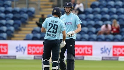 ഇംഗ്ലണ്ടിന്റെ രണ്ടാംനിരയോടും പാകിസ്ഥാന് പിടിച്ചുനില്ക്കാനായില്ല; ഒമ്പത് വിക്കറ്റിന്റെ കൂറ്റന് തോല്വി