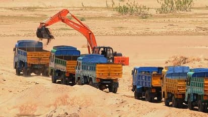 மணல் கடுத்தலை தடுக்க முயன்ற விஏஓ மீது லாரியை ஏற்ற கொல்ல முயற்சி; திண்டுக்கல்லில் பரபரப்பு