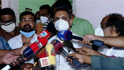 ബിജെപി നേതാക്കളുടെ പേര് പറയാൻ സ്വർണക്കടത്ത് പ്രതികളെ നിർബന്ധിച്ചത് രാഷ്ട്രീയ പകപോക്കൽ: കെ സുരേന്ദ്രൻ