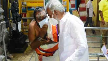 மீண்டும் சொல்கிறேன் விநாயகரை வீட்டில் வைத்து கொண்டாடுங்கள்.. எச்சரித்த அமைச்சர் சேகர் பாபு..