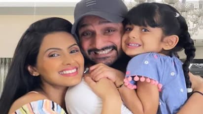 পরিবারে এল নতুন অতিথি, পুত্র সন্তানের বাবা-মা হলেন হরভজন ও গীতা