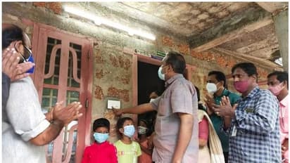 10 വര്ഷമായി വൈദ്യുതിയില്ലെന്ന് മൂന്നാം ക്ലാസുകാരന്റെ പരാതി, മന്ത്രിയുടെ ഇടപെടല്; വീട്ടില് വൈദ്യുതിയെത്തി