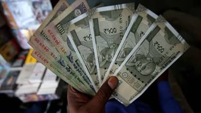 এলআইসি আনল এক বাম্পার স্কিম, আর ৬০ নয় এবার ৪০ বছর বয়স থেকে মিলবে ৫০ হাজার টাকা পর্যন্ত পেনশন