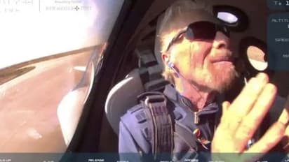 ব্রিটিশ ধনকুবেরের মাহাকাশ সফর, ভার্জিন গ্যালাকটিকে চড়ার অভিজ্ঞতা জানালেন রিচার্ড ব্রানসন