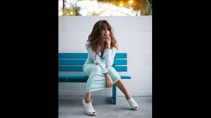 ব্রাউনি গার্ল-এর তকমা থেকে বিশ্ব সুন্দরী খেতাব, কন্ট্রোভার্সি বলিডিভার সফরের না-বলা কাহিনি