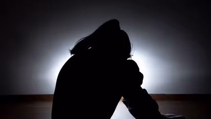 নাবালিকাকে বাড়িতে ডেকে গোপনাঙ্গ স্পর্শ প্রতিবেশীর, হাঁসখালির পর উত্তাল এবার একাবালপুর