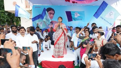 నిరుద్యోగులకు అండగా.. తాటిపర్తిలో షర్మిల నిరాహార దీక్ష (ఫోటోలు)