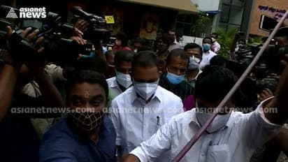 കൊടകര കുഴൽപ്പണക്കേസ്; കെ സുരേന്ദ്രന്‍ അന്വേഷണ സംഘത്തിന് മുന്നിൽ ഹാജരായി, ചോദ്യം ചെയ്യൽ തുടങ്ങി