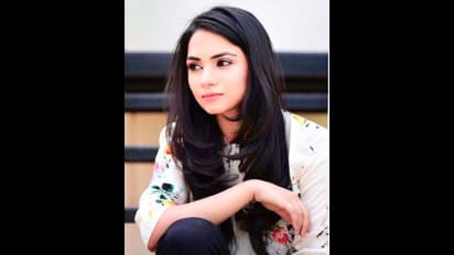 টোকিও অলিম্পিক মাতাতে চলেছেন সুন্দরী শুটার অপূর্বি চান্ডেলা, তার জীবন কাহিনি আপনাকে উদ্বুদ্ধ করবে