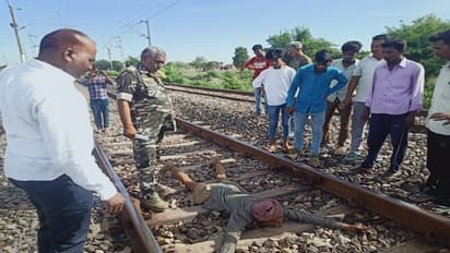 తండ్రి పెదాలను తాడుతో కుట్టేసి, చేతులు కాళ్లు కట్టేసి.. హత్యాయత్నం..!