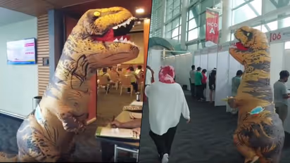 Malaysian 'Dinosaur' takes COVID-19 vaccine; Watch viral video
