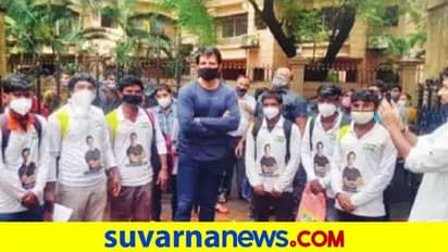 ಹಾವೇರಿ: ಸೂರಿಗಾಗಿ ನಟ ಸೋನು ಸೂದ್ ಭೇಟಿಯಾದ ಸುಡುಗಾಡು ಸಿದ್ಧರು