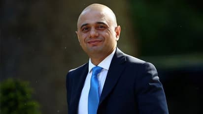 ബ്രിട്ടനിൽ രണ്ട് ഡോസ് വാക്സിനെടുത്ത ആരോഗ്യമന്ത്രിയ്ക്ക് കൊവിഡ്, ലക്ഷണങ്ങളില്ലെന്ന് സാജിദ് ജാവിദ്