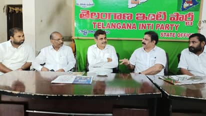 ఈటల కోసం రంగంలోకి కొండా విశ్వేశ్వర్ రెడ్డి.. చెరుకు సుధాకర్తో భేటీ, రాజేందర్కు మద్ధతుకు అంగీకారం