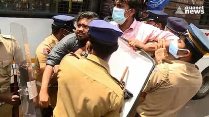 സാങ്കേതിക സർവകാശാലയിൽ കെ എസ് യുവിന്റെ നിരാഹര സമരം തുടങ്ങി