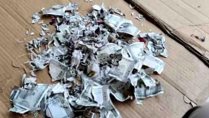 ഓപ്പറേഷന് വേണ്ടി സമാഹരിച്ച 2 ലക്ഷം രൂപ എലി കരണ്ടുനശിപ്പിച്ചു; കര്ഷകന് സഹായവുമായി മന്ത്രി