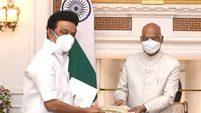 டெல்லி விரைந்த முதல்வர் மு.க.ஸ்டாலின்... குடியரசுத் தலைவரைச் சந்தித்தது ஏன்?