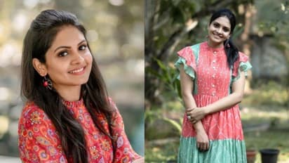 'ബാലരമയില്‍നിന്നും സ്വയം പ്രൊമോഷന്‍ വാങ്ങിയത് അച്ഛന്റെ പുസ്തകങ്ങള്‍ വായിച്ച്' : ഗായത്രി അരുണ്‍