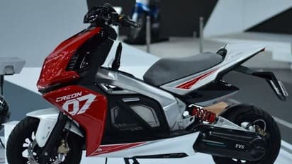 వావ్.. సరికొత్త లేటెస్ట్ ఫీచర్లతో టీవీఎస్ పవర్ ఫుల్ ఎలక్ట్రిక్ స్కూటర్.. ఒక్కసారి చార్జ్ చేస్తే చాలు..