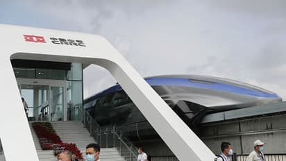 বিশ্বের দ্রুততম স্থলযান, বিমানকেও হার মানাচ্ছে - 'ম্যাগলেভ' পরিষেবা চালু করল চিন, দেখুন