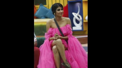 ಯಾಕಿಷ್ಟೋಂದು ವೈರಲ್ ಆಗುತ್ತಿದೆ ಬಿಗ್ ಬಾಸ್ ದಿವ್ಯಾ ಸುರೇಶ್ ಸ್ಟೈಲಿಶ್ ಔಟ್‌-ಫಿಟ್‌ಗಳು?