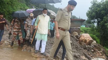 बादल फटने से हुई तबाही का मंजर देखा सीएम धामी ने, मृतकों के परिजन को 5 लाख रुपये का ऐलान