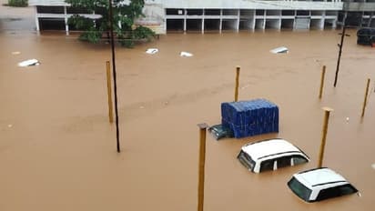 ಮಹಾರಾಷ್ಟ್ರದಲ್ಲಿ ಭಾರೀ ಮಳೆ ಕೊಂಕಣ ರೈಲು ಸ್ಥಗಿತ : 6000 ಪ್ರಯಾಣಿಕರು ಅತಂತ್ರ