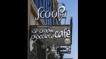 সোনায় মোড়া আইসক্রিম, এক স্কুপের দাম ৬০ হাজার টাকা