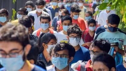 மாணவர்களே தயாரா இருங்க..  ஆகஸ்ட் 1 ந் தேதி முதல் நேரடி வகுப்புகள்.. அகில இந்திய தொழில் நுட்ப கவுன்சில் உத்தரவு