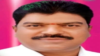 హుజూరాబాద్ ఉప ఎన్నిక ఎఫెక్ట్: ఎస్సీ కార్పోరేషన్ చైర్మన్ గా బండ శ్రీనివాస్