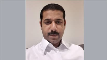 കടലില് മുങ്ങിത്താഴാന് പോയ രണ്ടു കുട്ടികളുടെ ജീവന് രക്ഷിച്ച് പ്രവാസി മലയാളി