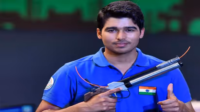 Tokyo Olympics 2020: 10 मीटर एयर पिस्टल के फाइनल की रेस में पिछड़े सौरभ, नंबर-1 पर रहकर किया था क्वालीफाई