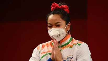 ಟೋಕಿಯೋ ಒಲಿಂಪಿಕ್ಸ್; ಮೀರಾಬಾಯಿ ಪರಿಶ್ರಮದಿಂದ ಪದಕಪಟ್ಟಿಯಲ್ಲಿ ಭಾರತಕ್ಕೆ 12ನೇ ಸ್ಥಾನ!