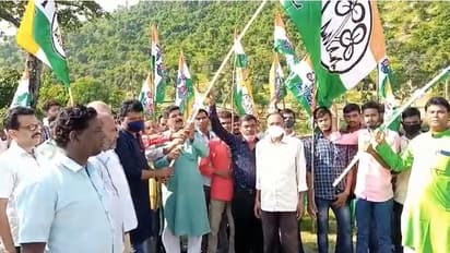 রাজ্যে অব্যাহত দলবদল, কংগ্রেস ও বিজেপি ছেড়ে তৃণমূলে যোগ ২০০ জনের