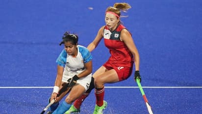 അച്ഛനുപേക്ഷിച്ചു, ടയർ ഫാക്ടറിയിൽ ജോലി ചെയ്ത് അമ്മ വളര്ത്തി; നേഹ ഗോയല് ഒളിംപിക്സിനെത്തിയത് കണ്ണുനനയ്ക്കും