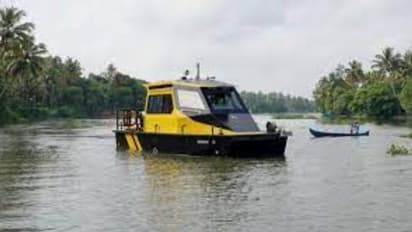 ചങ്ങനാശേരി - ആലപ്പുഴ റൂട്ടിൽ വാട്ടർ ടാക്സി നാളെ മുതല് ഓടിതുടങ്ങും