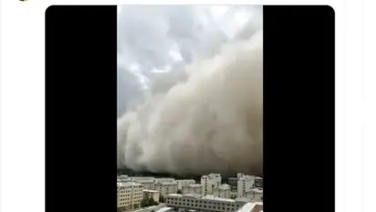 Ever seen a 100-metre high sandstorm? China's Dunhuang just did; video goes viral