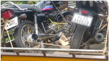 ഡി കാറ്റഗറിയില് വെള്ളച്ചാട്ടം കാണാനെത്തി; മുപ്പതോളം പേര്ക്കെതിരെ കേസ്