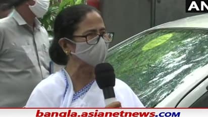 পেগাসাস নিয়ে চায়ের দোকানে আলোচনা হতে পারে না, সনিয়ার সঙ্গে বৈঠকের পর মমতার বলা পাঁচটি কথা