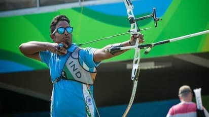 রুদ্ধশ্বাস ম্যাচে অলিম্পিক সোনা জয়ীকে মাত, প্রি কোয়ার্টারে বাংলার অতনু দাস