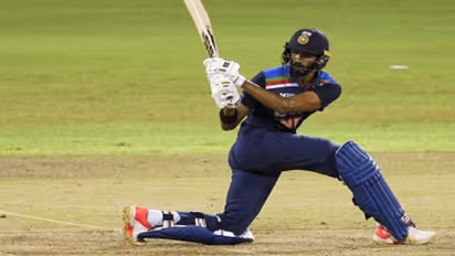 മൂന്ന് മാച്ചില് ഒരു സെഞ്ചുറി, രണ്ട് ഫിഫ്റ്റി; ടീം ഇന്ത്യയില് കാലുറപ്പിക്കാന് മറ്റൊരു യുവ ബാറ്റര് കൂടി