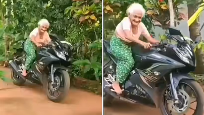 বয়স শুধুই একটা সংখ্যা, বাইক চালিয়ে প্রমাণ করে দিলেন বৃদ্ধা