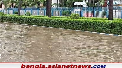 বিপর্যস্ত কলকাতায় জমা জল সরাতে ৪৫০ পাম্প, আজও বৃষ্টির পূর্বাভাস হাওয়া অফিসের