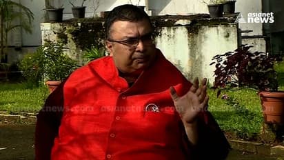 സ്വർണ്ണക്കടത്തത് കേസിൽ ഇടപെടലുണ്ടായെന്ന് ആവർത്തിച്ച് സുമിത് കുമാർ; അന്വേഷണം സുതാര്യമായിരുന്നുവെന്നും കസ്റ്റംസ്